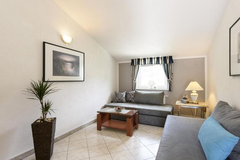 Apartments Luka - Trogir, Marina 150M From The Beach Exterior foto
