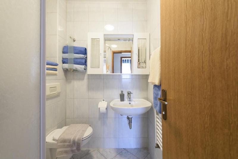 Apartments Luka - Trogir, Marina 150M From The Beach Exterior foto